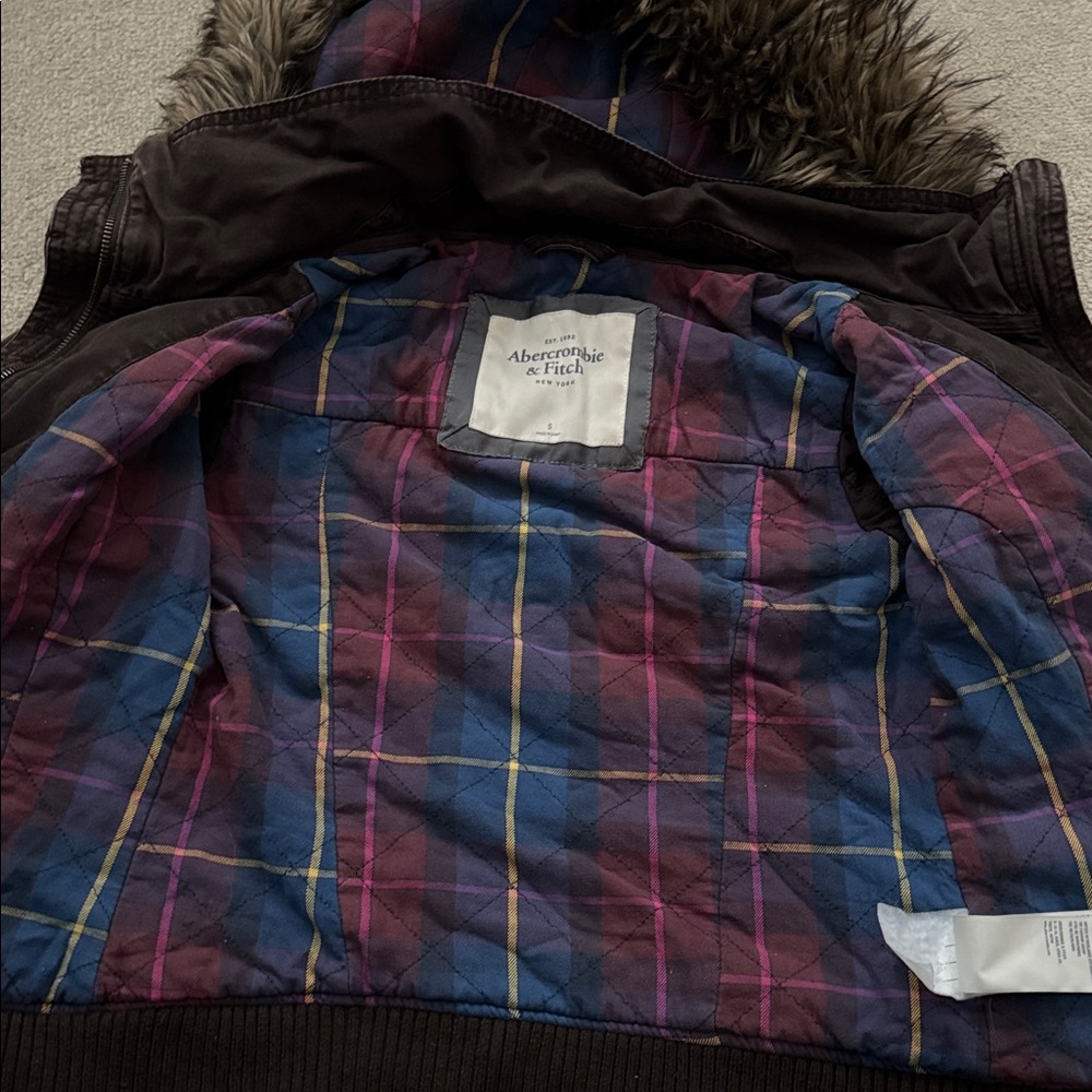 A&F fall/winter jacket - Picture 3 of 6